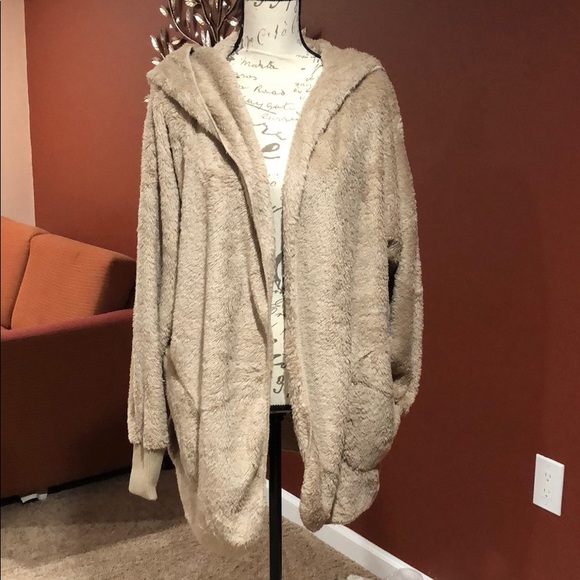 BACK IN STOCK‼️BEIGE Teddy Sherpa fleece- hoodie - Picture 5 of 8